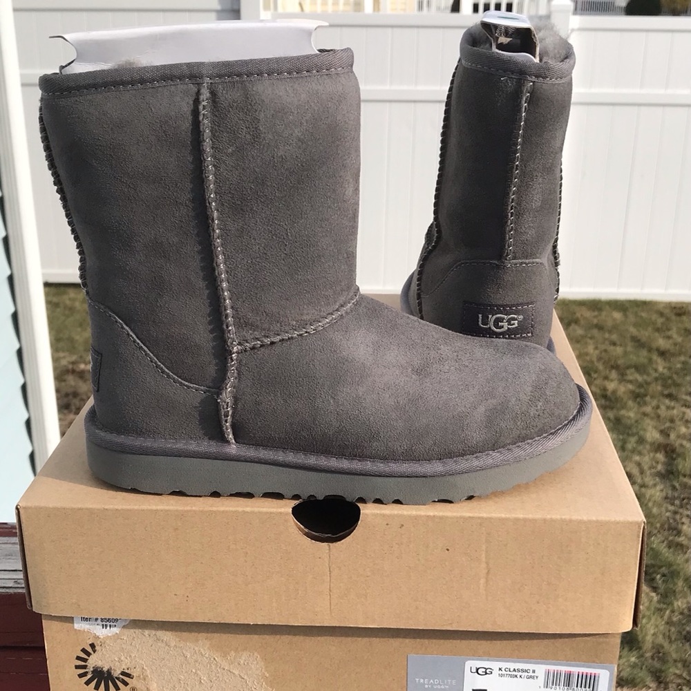 UGG Classic Boots II